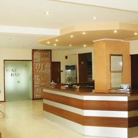 Omiros Hotel