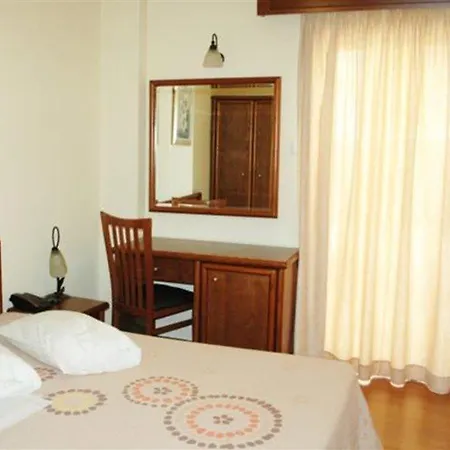 Omiros 3* Athens